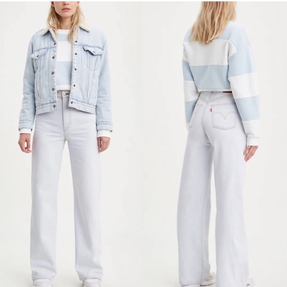 Brand: Levi’s | Light Wash Ribcage Wide Leg Jeans